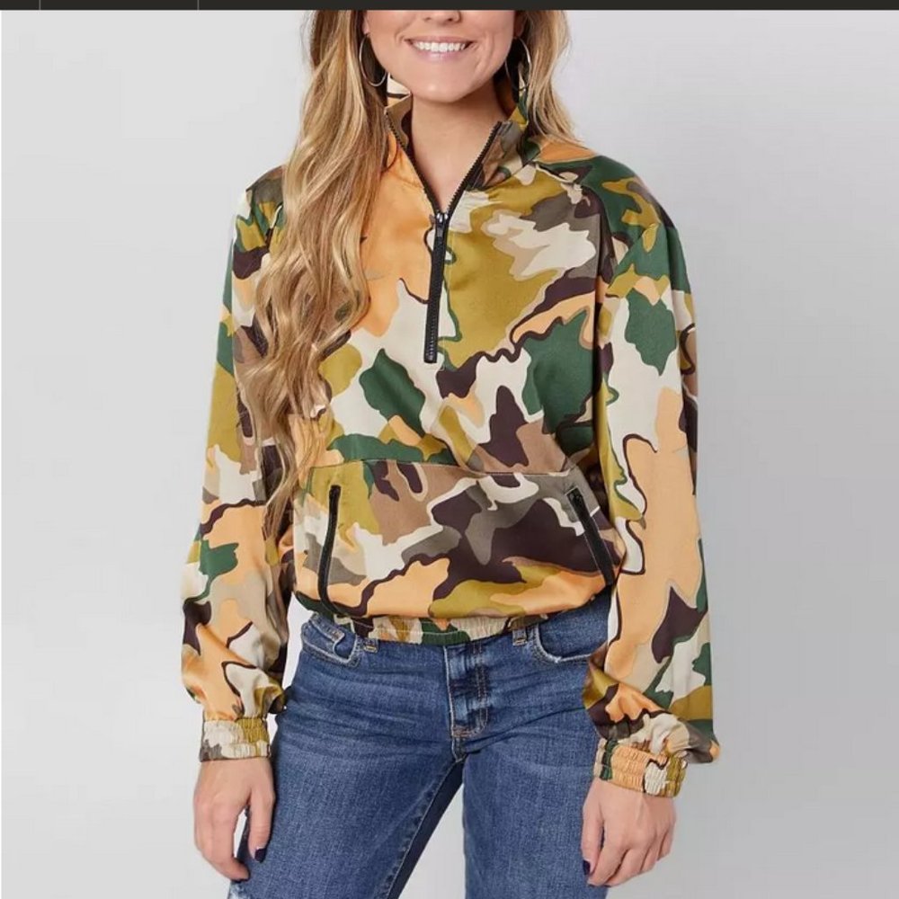 XL Jealous Tomato Camo Pullover Jacket
